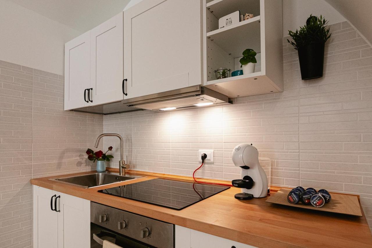 Zefiro21 Tiny House Apartment Termoli Luaran gambar