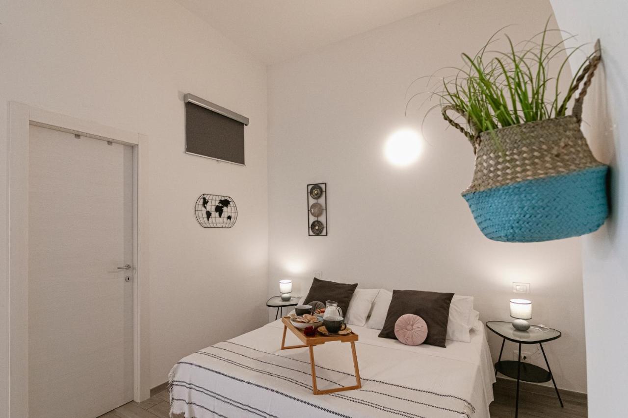 Zefiro21 Tiny House Apartment Termoli Luaran gambar