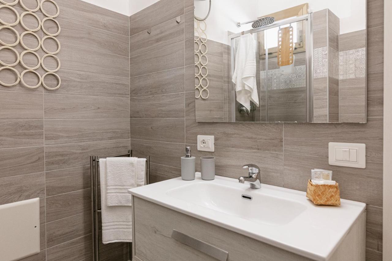 Zefiro21 Tiny House Apartment Termoli Luaran gambar
