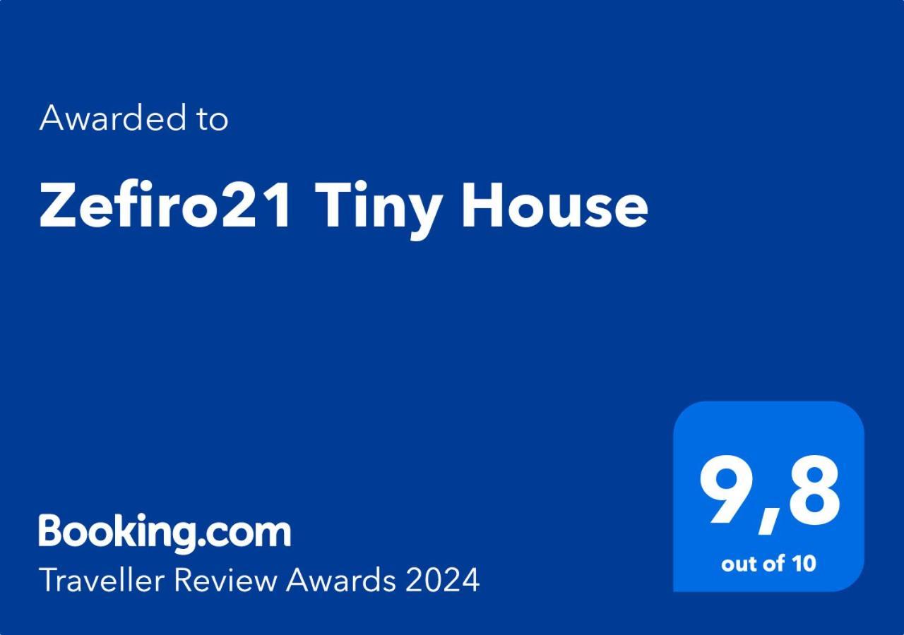 Zefiro21 Tiny House Apartment Termoli Luaran gambar